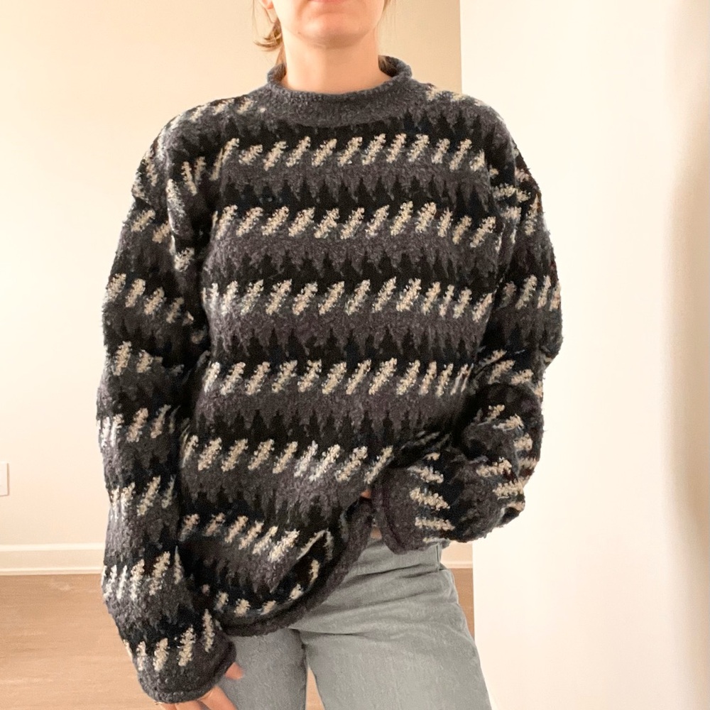 Vintage Rollneck Striped Printed Sweater